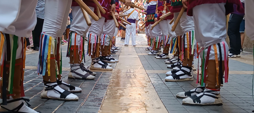 Exposició «Mig segle del Cos de Bastoners de l’Esbart Santa Tecla»