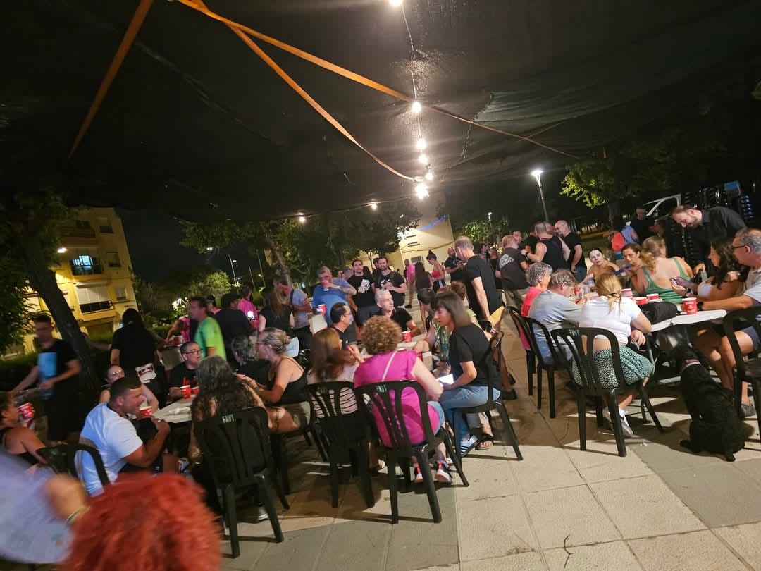 PARADA 11  SETMANA CULTURAL (FONT AAVV PARC RIUCLAR)