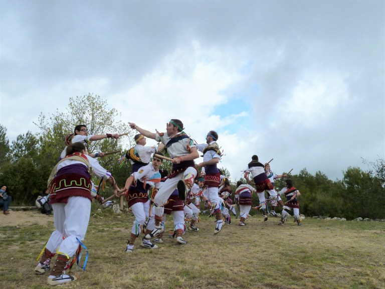 Actuació especial pel 50è aniversari del Cos de Bastoners de l’Esbart Santa Tecla