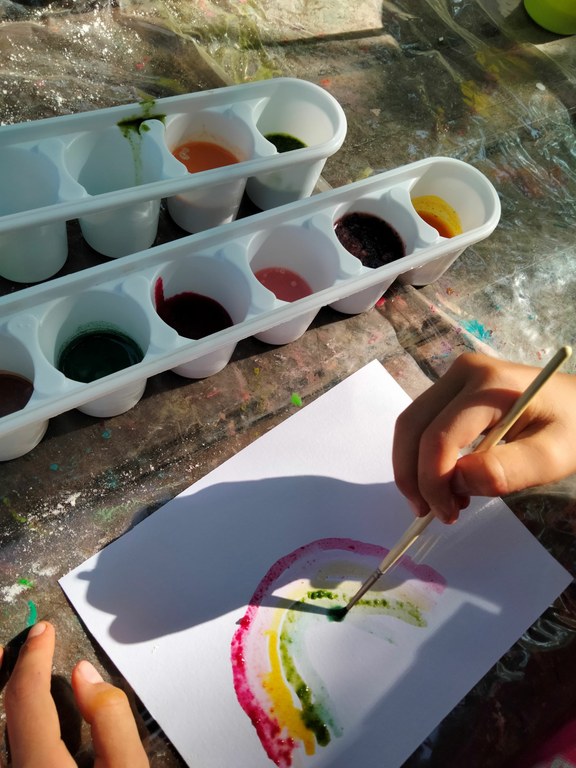 Taller Petita iMAGInada: “Fem pintures amb verdures”
