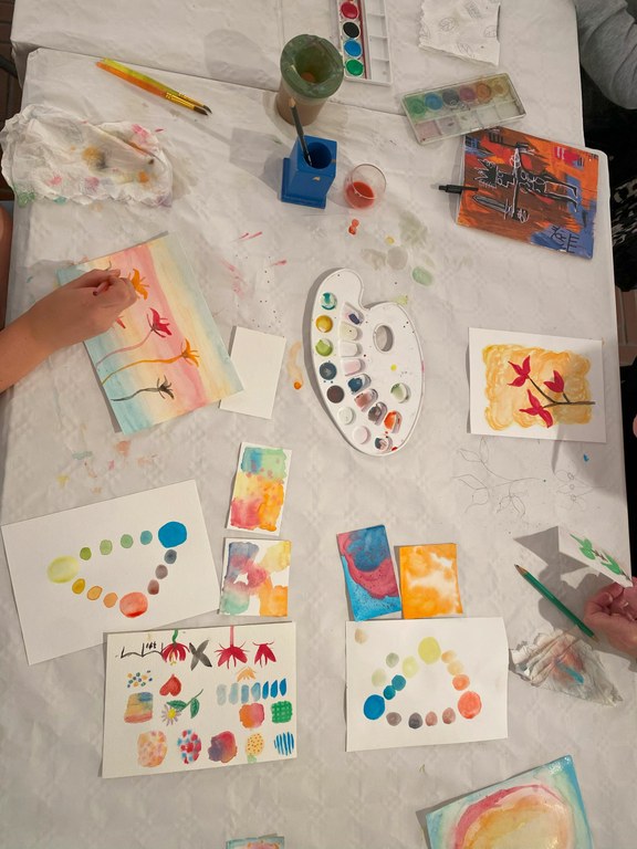 Taller Petita iMAGInada. La màgia de la cal·ligrafia artística (lettering) i l’aquarel·la: dibuixem les emocions