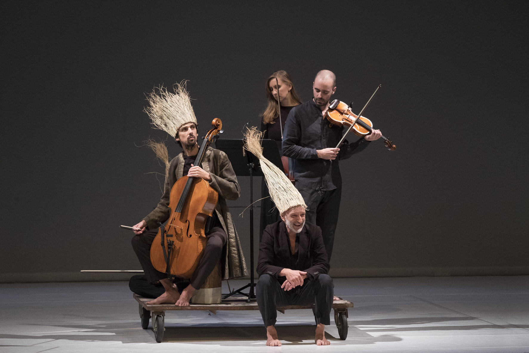 "Inventions", amb la companyia Mal Pelo