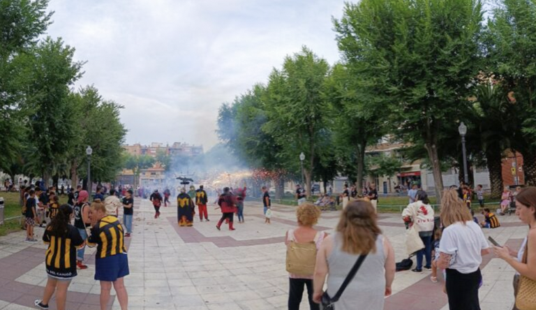 Arribada de la Flama del Canigó als barris de Ponent