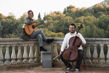 10 String Duo - Guitarra i cello