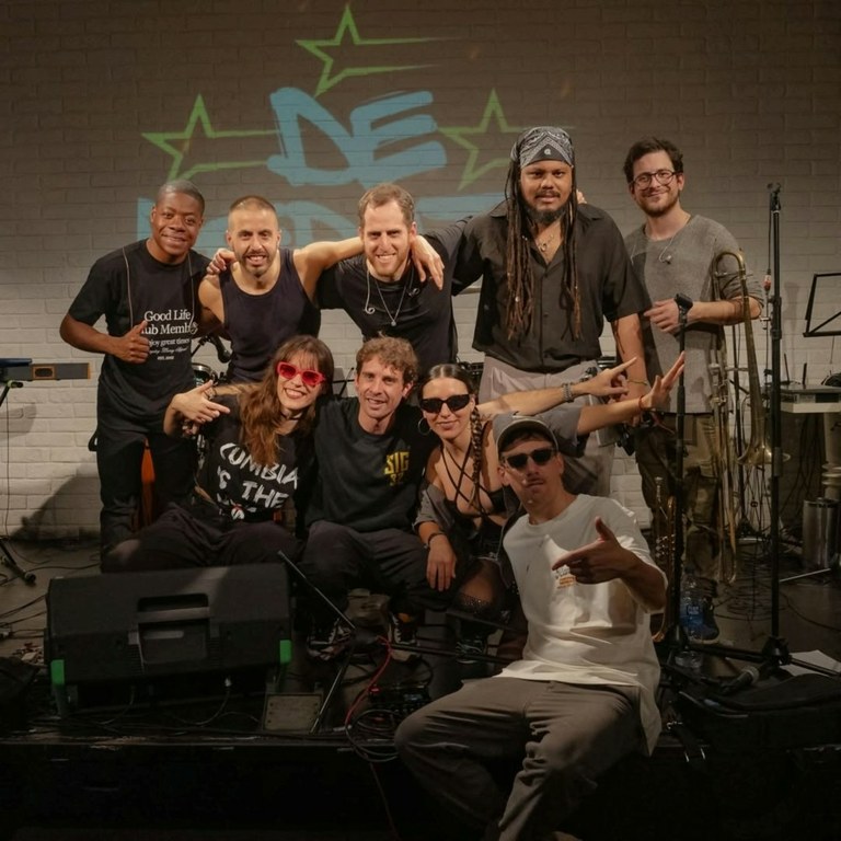 De Rebote