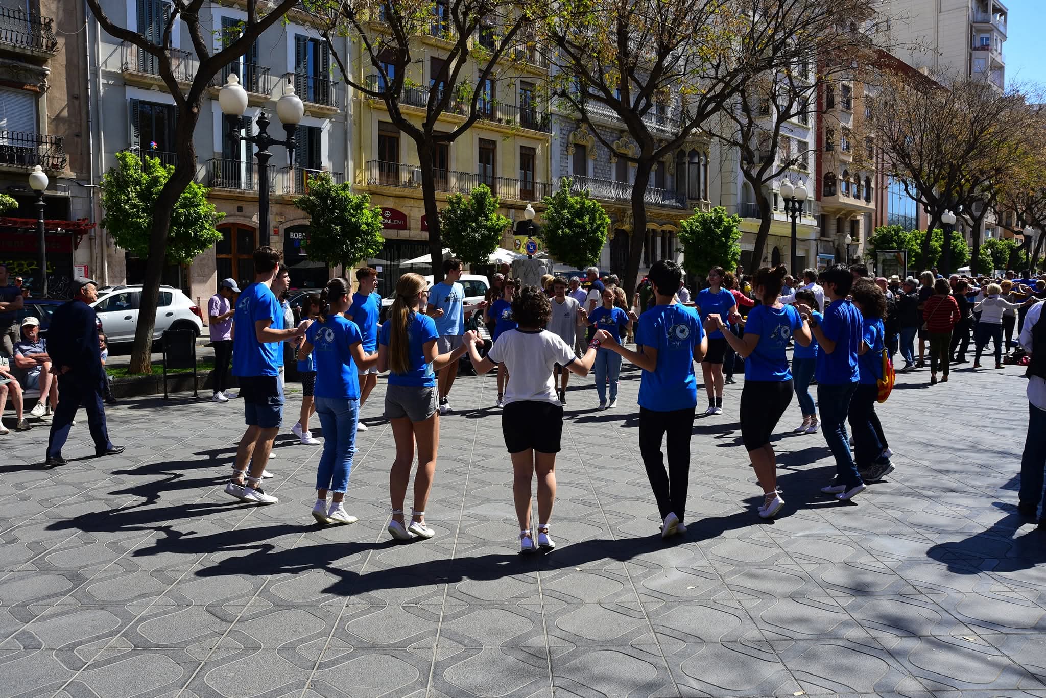 Ballada de sardanes