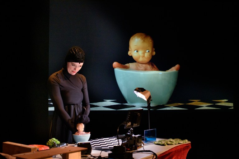 The Baby Tyler show (SNAFU)