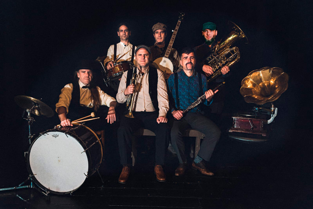 Dixie & carrer: Small River Dixie (Tarragona)