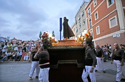 Entrada de St. Mag 01.JPG