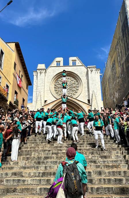 Assaig especial del Pilar Caminant de la Colla Castellera Sant Pere i Sant Pau