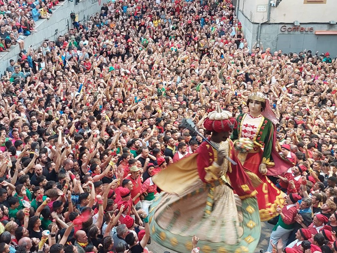 Jornada “L’escenari infinit: festes, turisme i massificació”