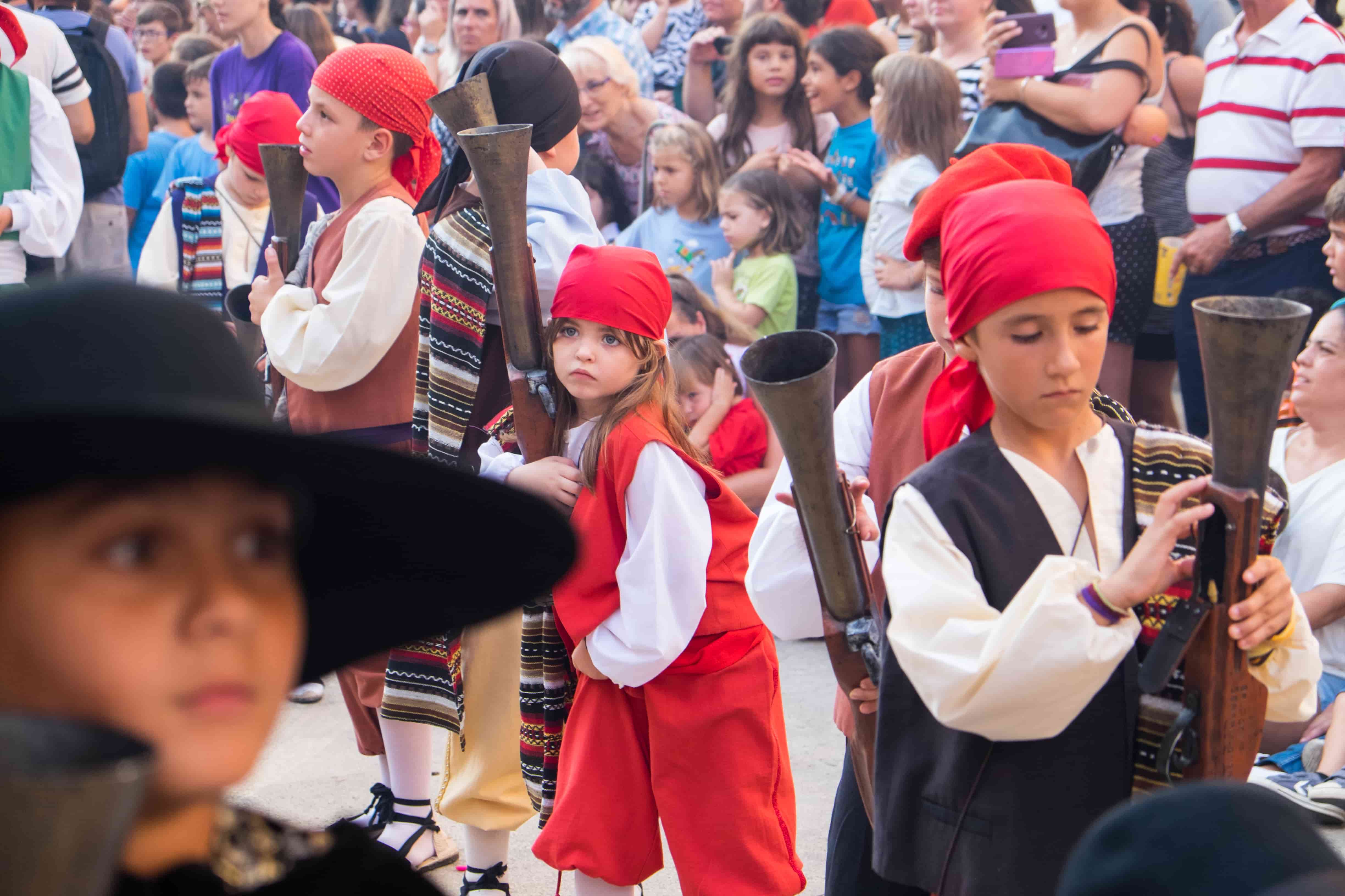 Primers versots i parlaments dels balls parlats petits