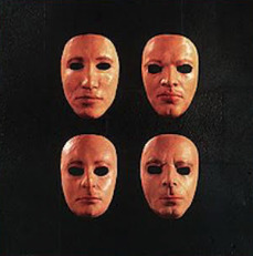 Santa Tecla a la Capsa amb Capsa i Formació. Is There Anybody Out There? The Wall Live 1980-1981, Pink Floyd, 2000