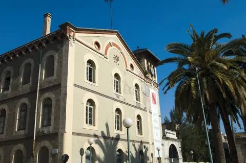 Visita guiada a l'antiga fàbrica de la Chartreuse