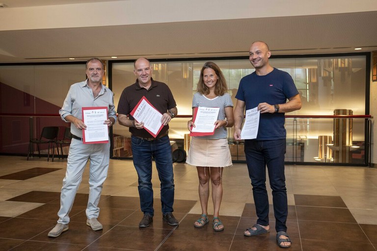 L'Ajuntament de Tarragona, la Coordinadora de Colles Castelleres, TAC 12 i La Xarxa signen un conveni de col·laboració pel XXVIII Concurs de Castells
