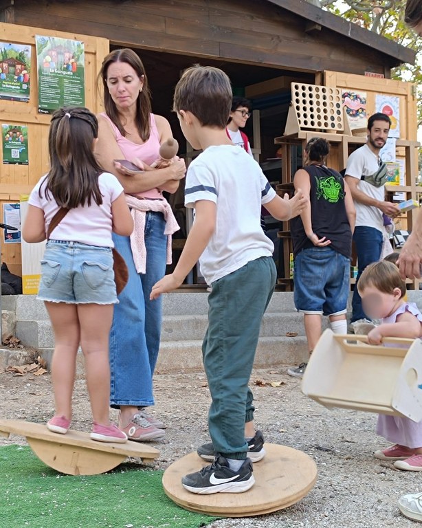La Guingueta: Juguem al Parc