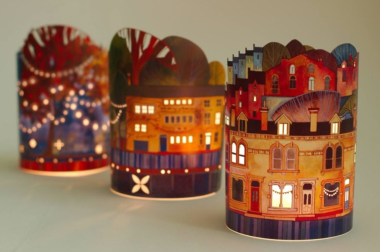 El Nadal dels Superpoders: Taller de Llum de colors Hundertwasse