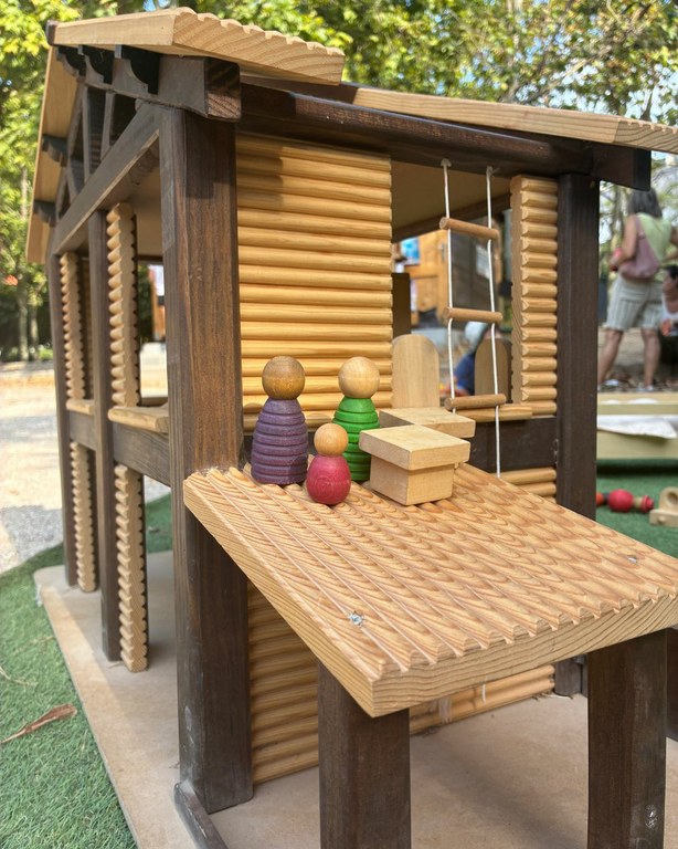La Guingueta: Juguem al Parc