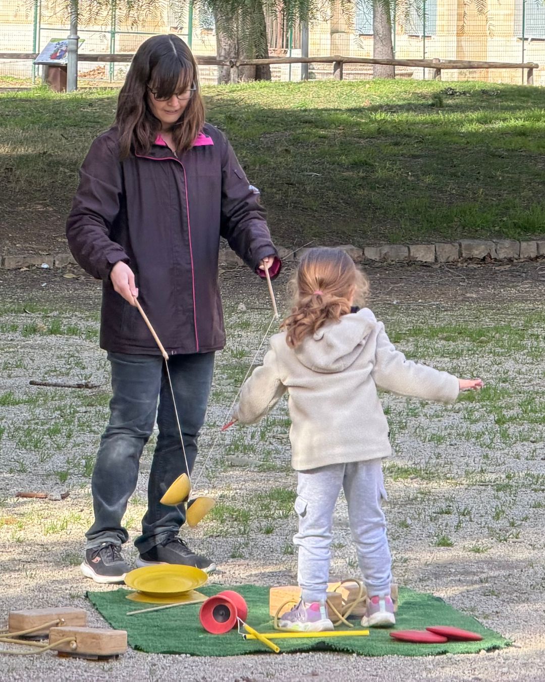 La Guingueta: Juguem al Parc