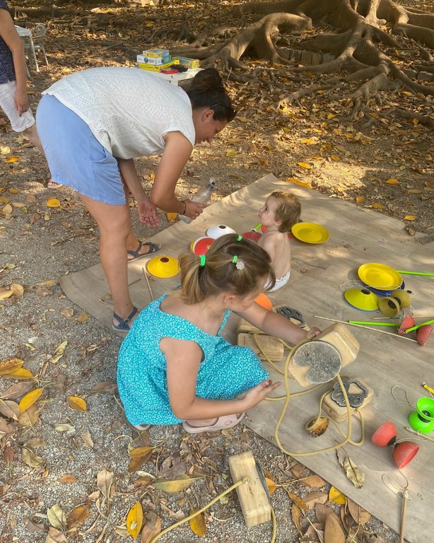 La Guingueta: Juguem al Parc