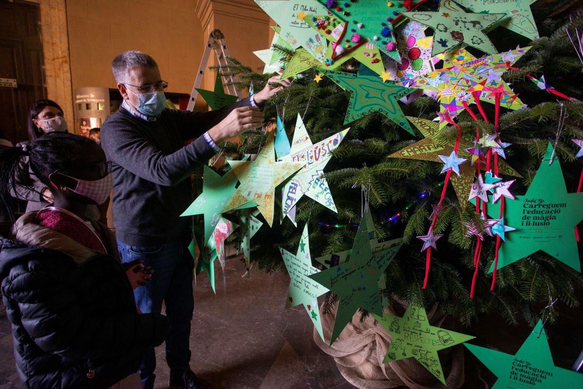 Arbre dels desitjos 2021   estrelles