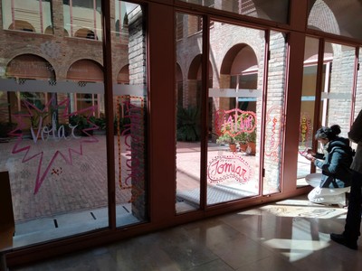 finestres a la lectura (2r)