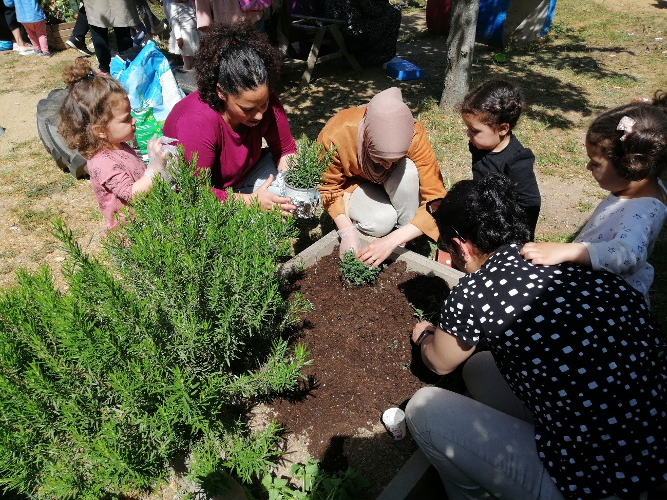 Jornada comunitària a la Llim El Ninot 10
