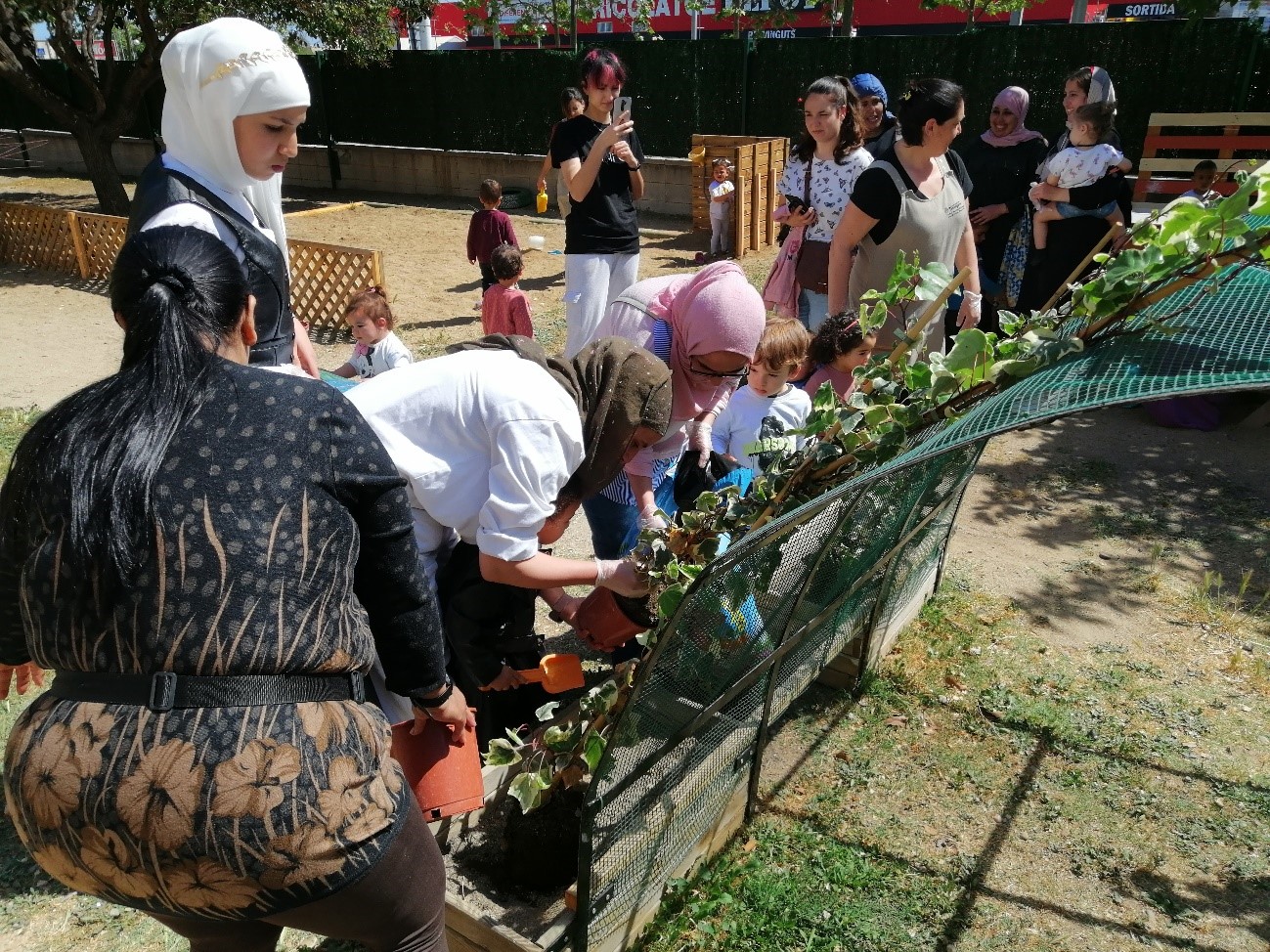 Jornada comunitària a la Llim El Ninot 12