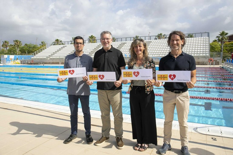 La piscina Sylvia Fontana rep la marca de turisme esportiu de l'Agència Catalana de Turisme