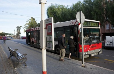 Un modificatiu de crèdit permetrà a l'Ajuntament adquirir 6 busos híbrids