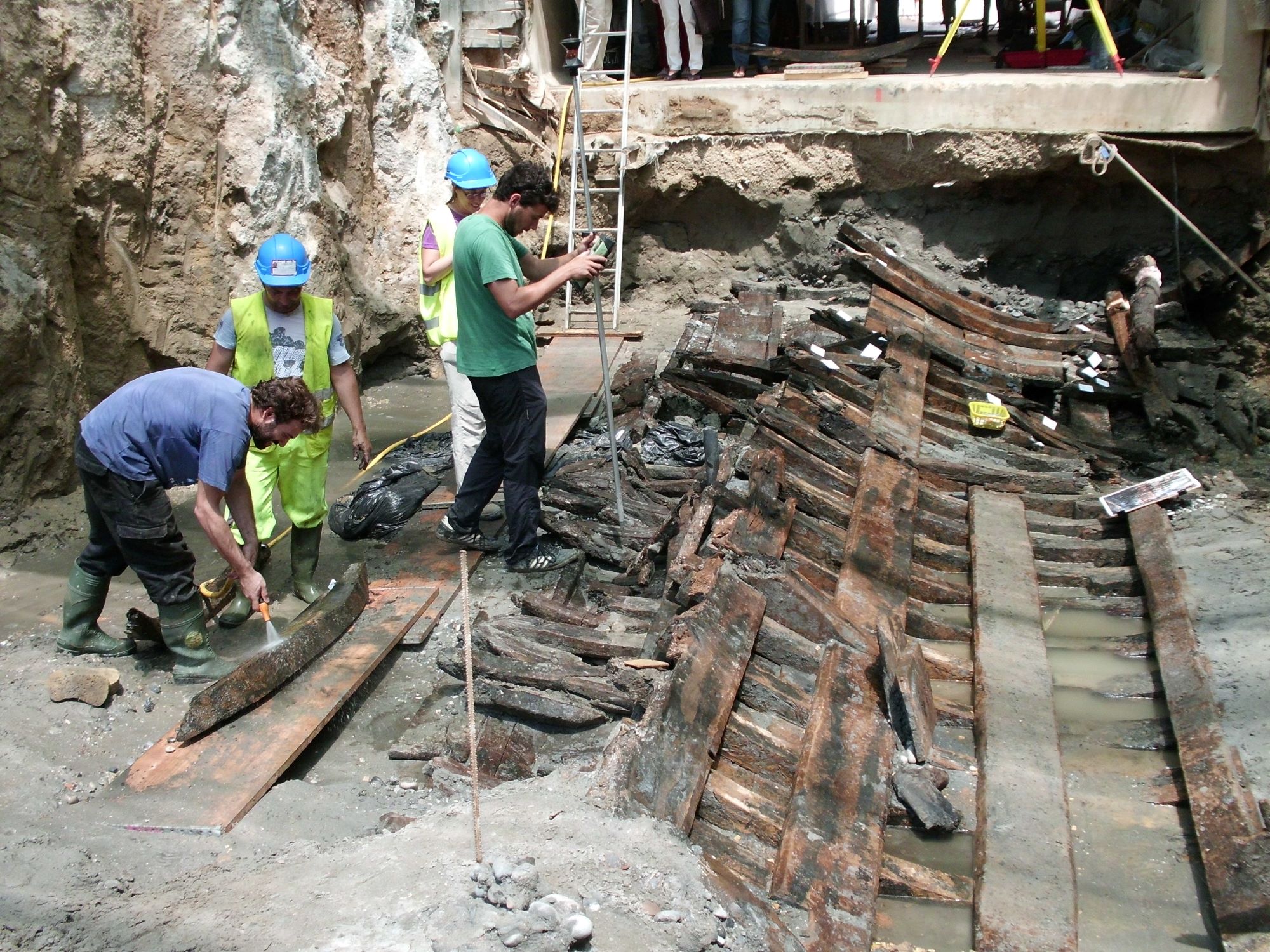 Arqueologia subaquàtica al Museu: Coneix com es van trobar els vaixells de la plaça dels Carros