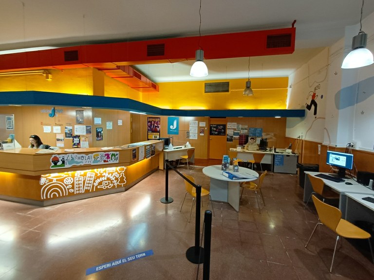 Com entrar a treballar a l'Administració local