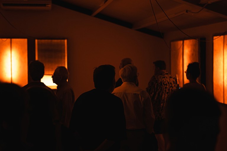 Visita a "Inventar_iar. La vida que no passa" amb Ester Ferrando