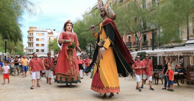 Festes de Sant Roc | Tornada d'ofici i ball de gegants