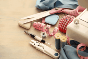 L’Atelier. Servei de màquines de cosir