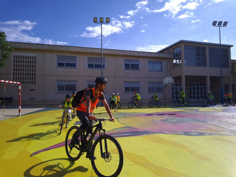 CIRCULACIÓ SEGURA amb bicicleta