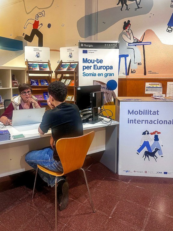 Oportunitats de mobilitat internacional per a joves: programes Eurodissey, Erasmus+ i Erasmus For Young Entrepreneurs”