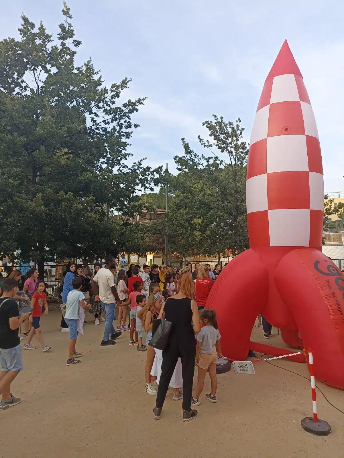 Escape room al carrer. Missió espacial
