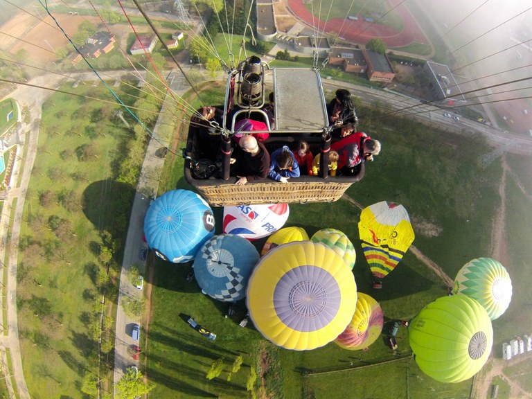 Vol captiu des d’un globus aerostàtic