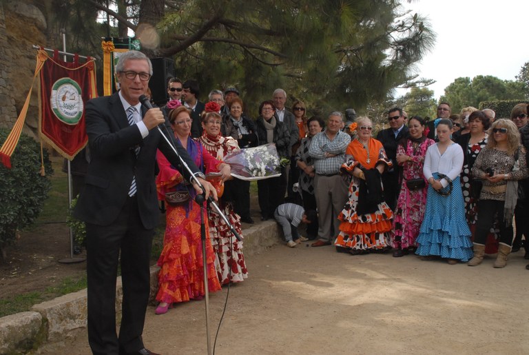 La comunitat andalusa de Tarragona commemora el Dia d’Andalusia amb l'homenatge a Blas Infante 