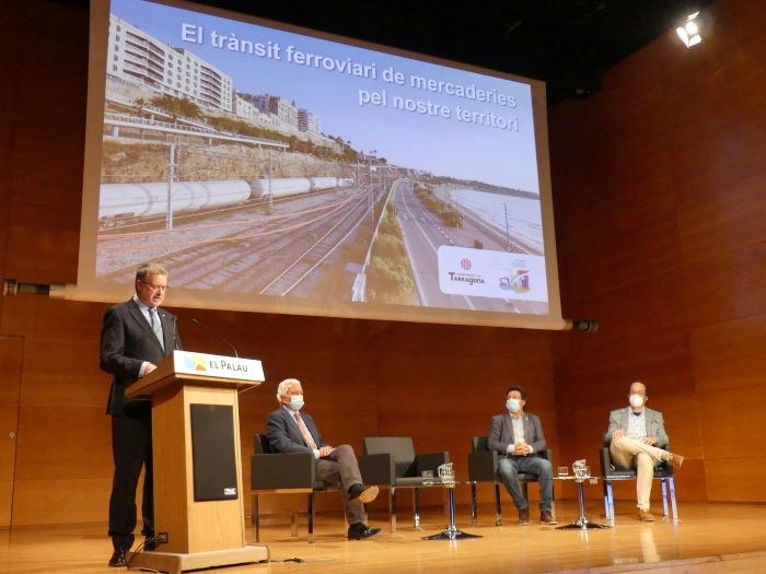 L'alcalde de Tarragona reclama que les mercaderies comptin amb una plataforma segregada