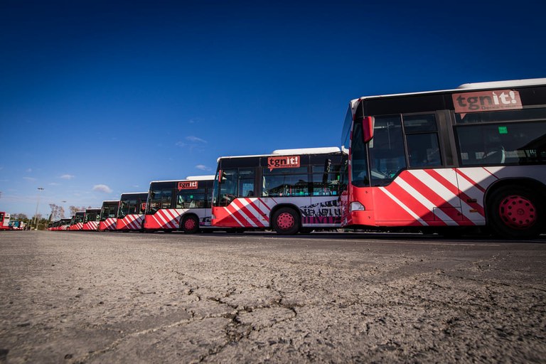 L'Empresa Municipal de Transports amplia la borsa de treball de conductors i conductores d'autobús
