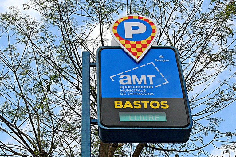 L'EMT tanca la planta alta de l'aparcament municipal de Francesc Bastos per tasques de manteniment i conservació