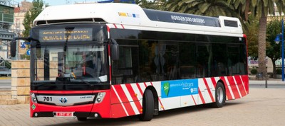 Nous autobusos d'hidrògen i elèctrics