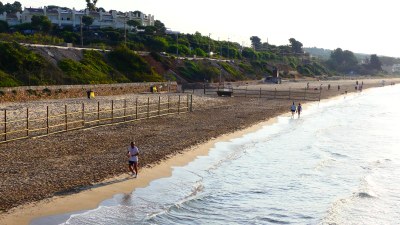 Es modifica el disseny de la platja de gossos de la Llarga