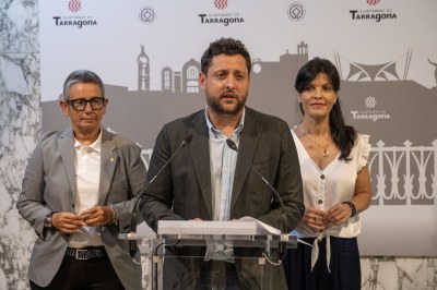 Viñuales: "Tarragona tindrà un contracte de neteja del segle XXI, més eficient i sostenible"
