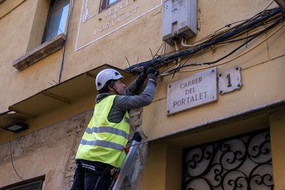 L’Ajuntament de Tarragona actuarà en 81 punts del centre per reduir els excrements dels coloms