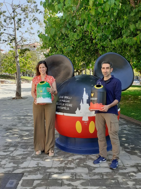 Tarragona torna a acollir els contenidors de vidre d'Ecovidrio dedicats als personatges de Disney 
