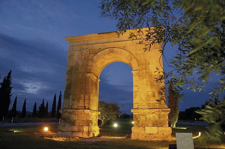 L'Arc de Berà i la Torre dels Escipions. Una nova visió - NOVETAT