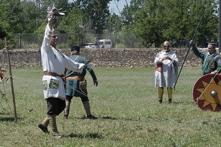 Ex praedis ad venatores. De perseguits a caçadors
